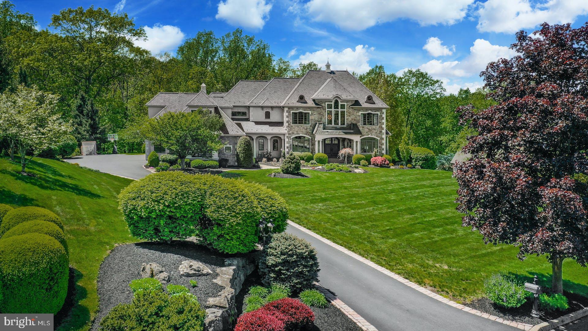 SADDLE RIDGE - Residential