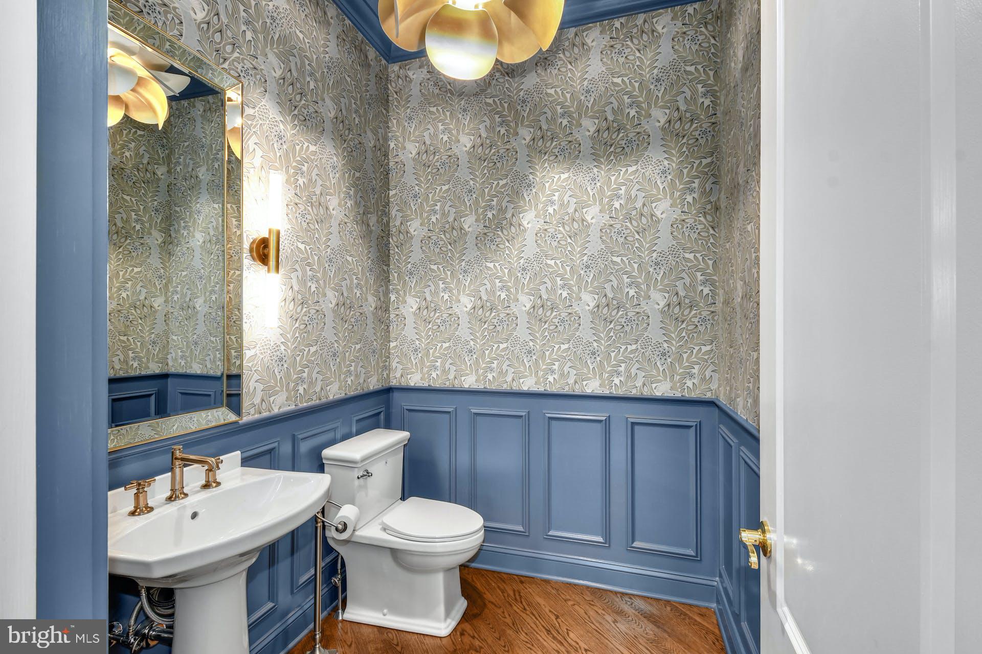 SADDLE RIDGE - Residential