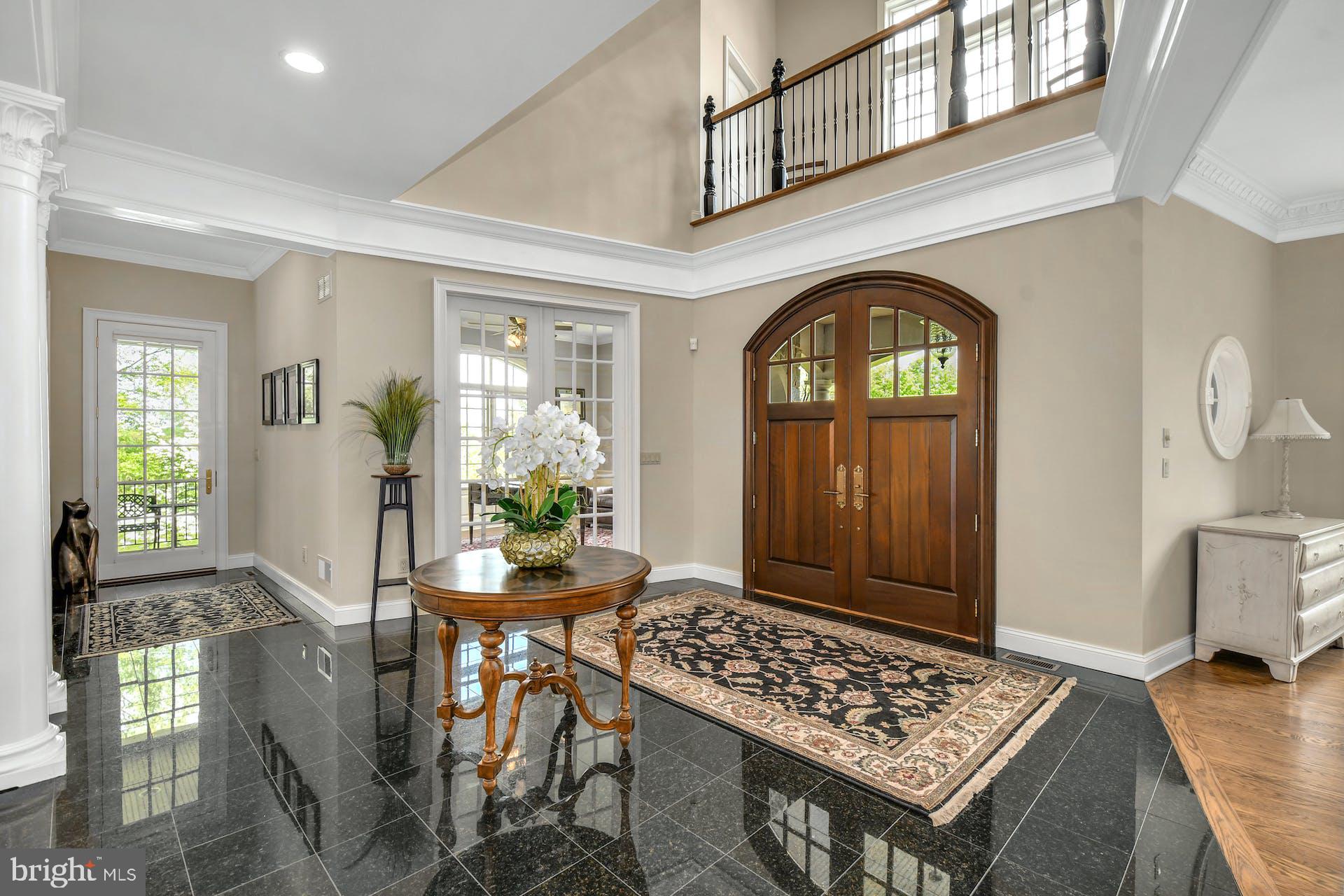 SADDLE RIDGE - Residential