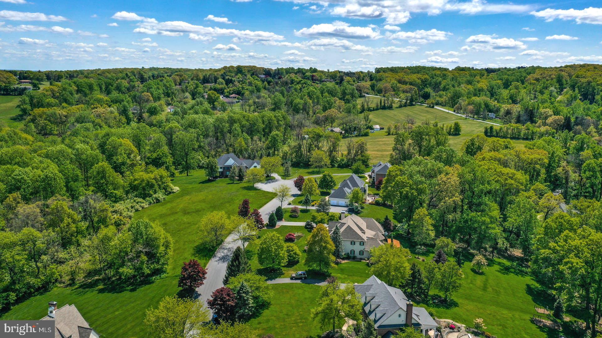 SADDLE RIDGE - Residential