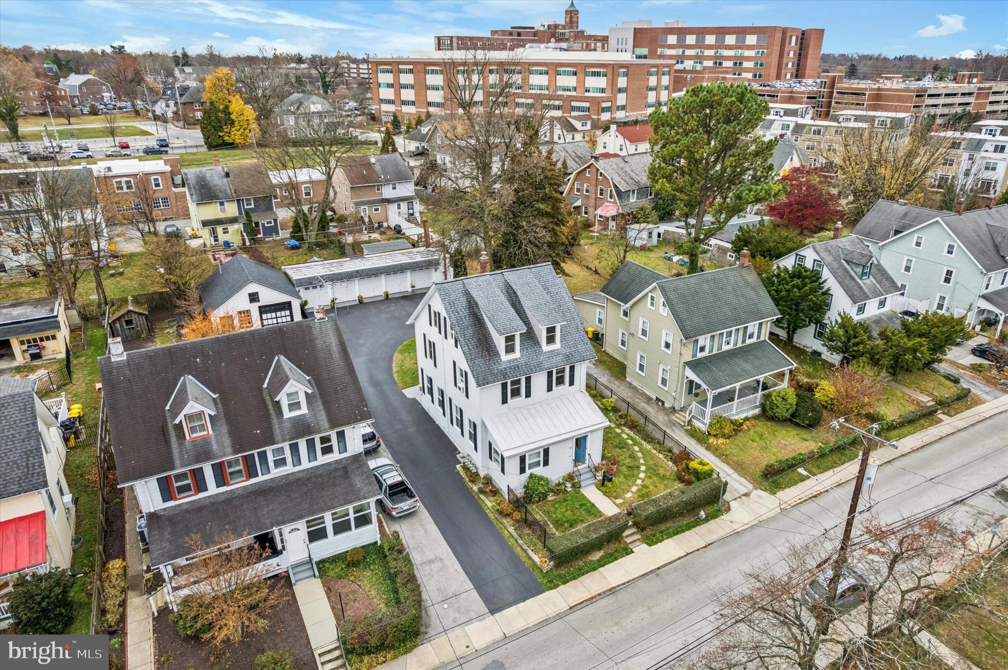 BRYN MAWR - Residential