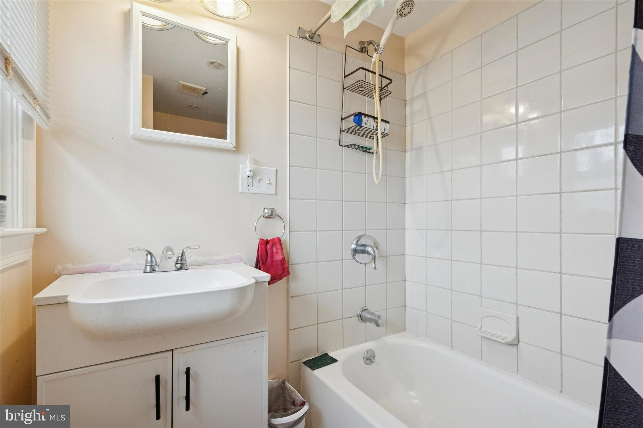 BRYN MAWR - Residential