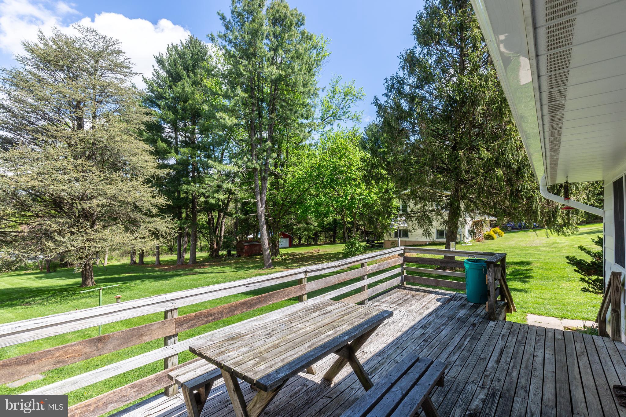 HAMPSTEAD - Residential