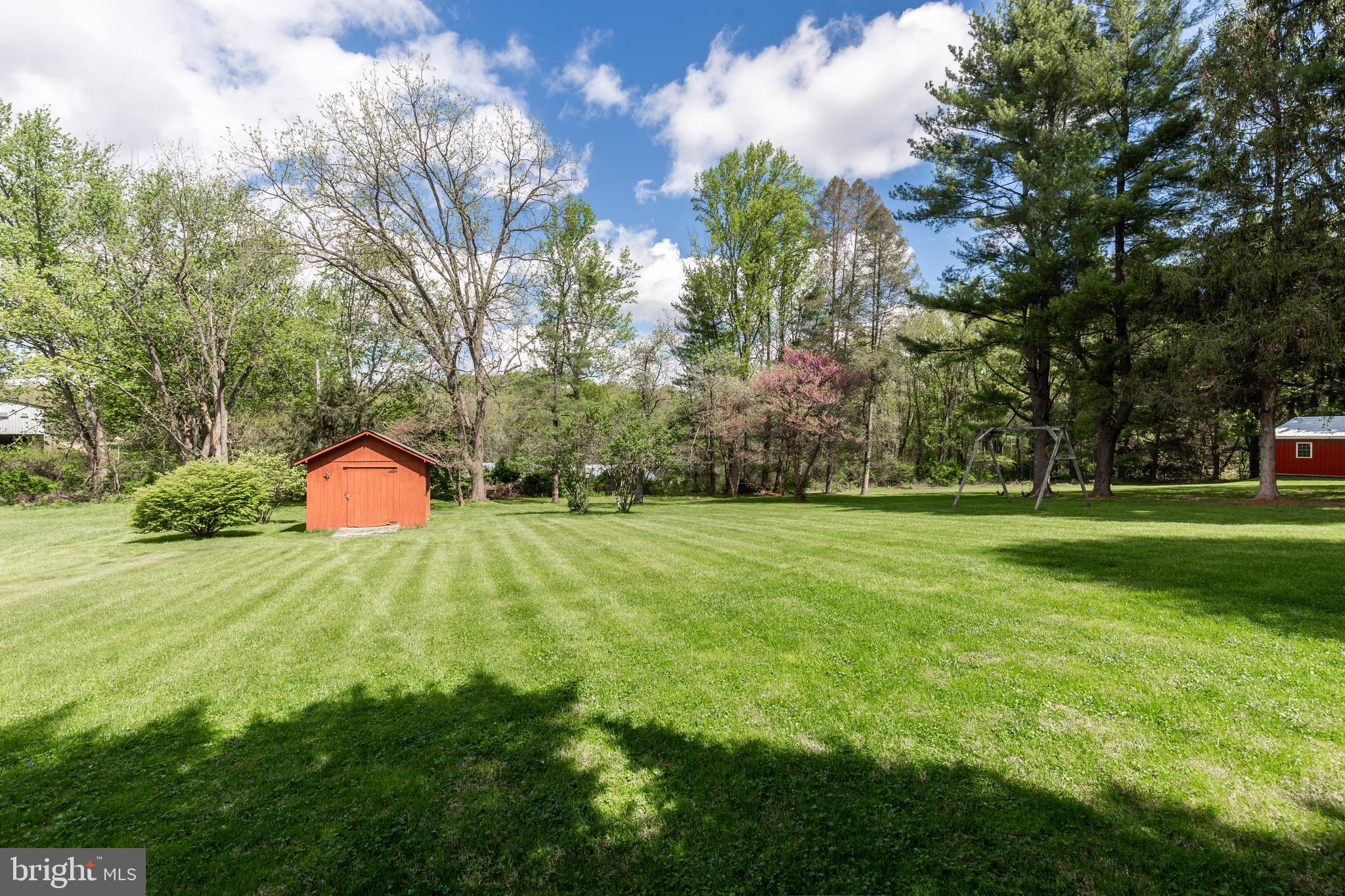 HAMPSTEAD - Residential