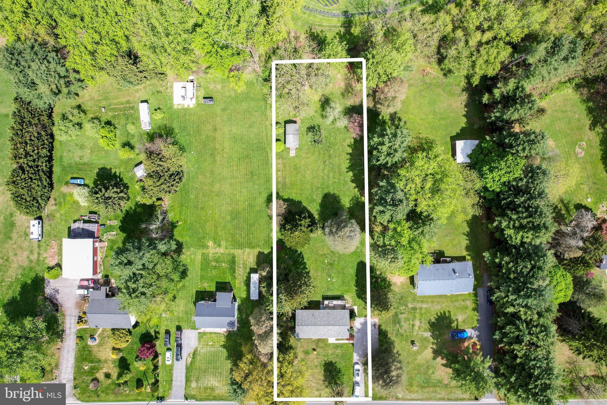 HAMPSTEAD - Residential