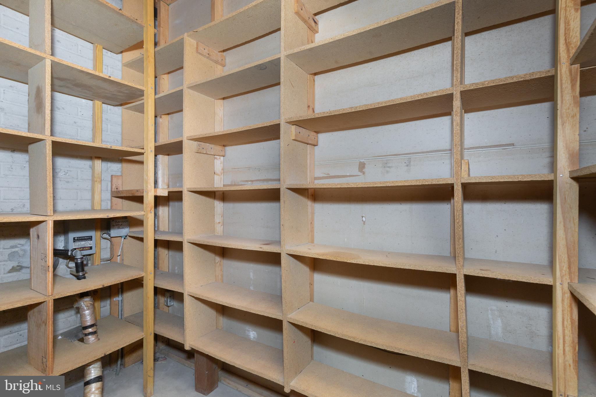 HAMPSTEAD - Residential