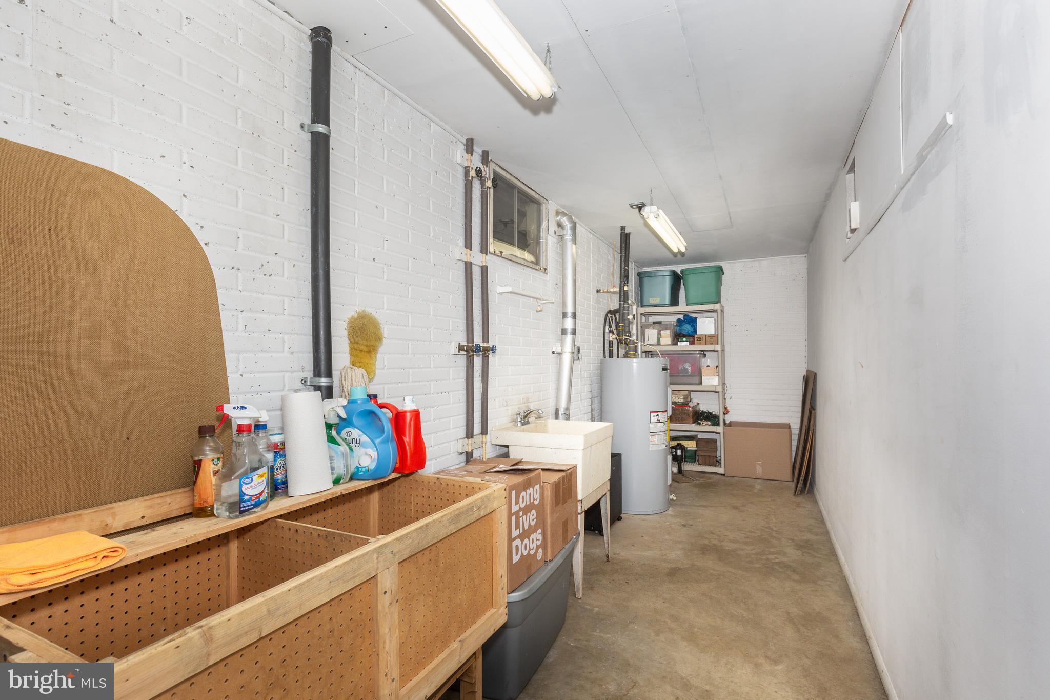 HAMPSTEAD - Residential