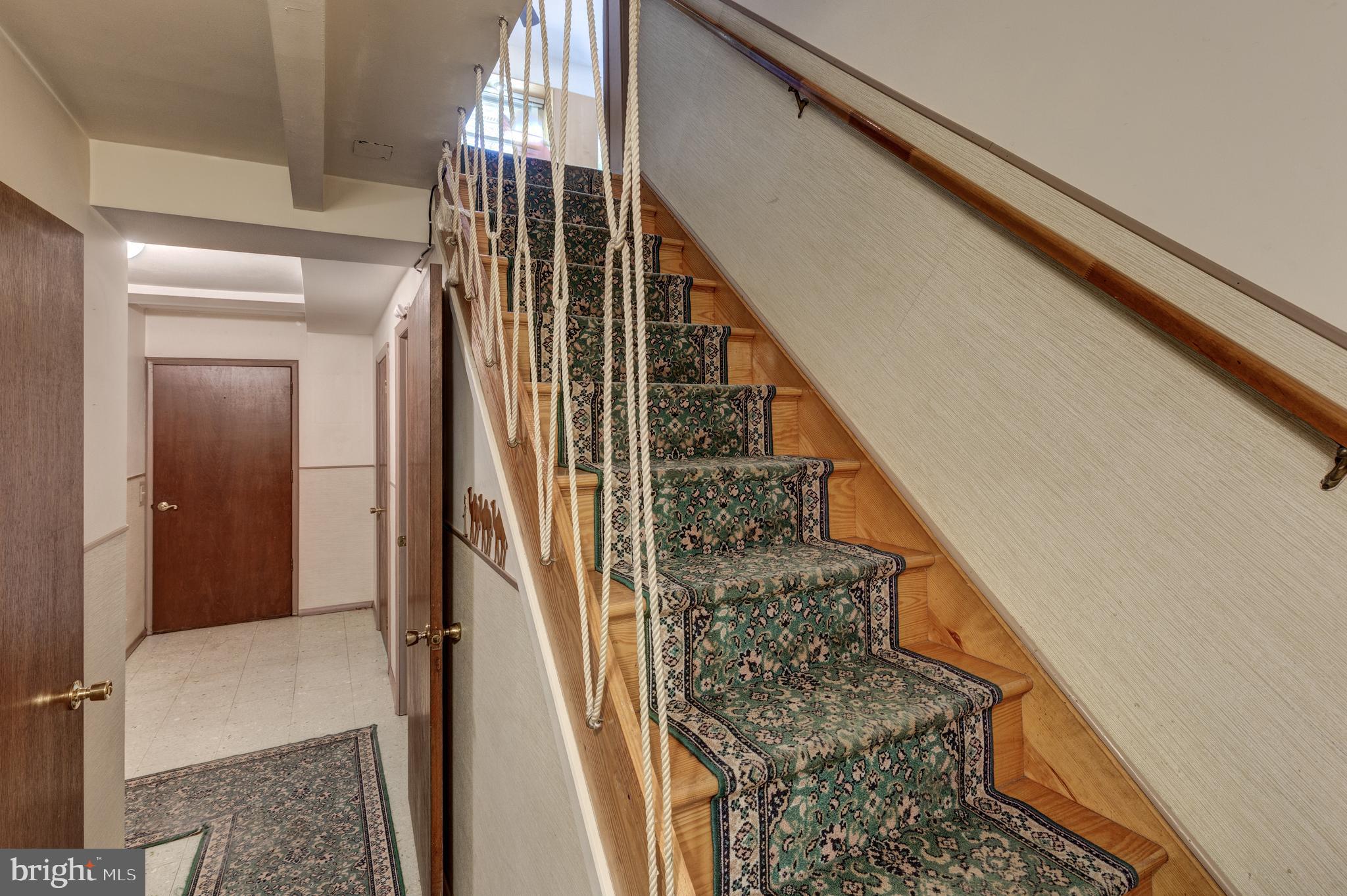 HAMPSTEAD - Residential