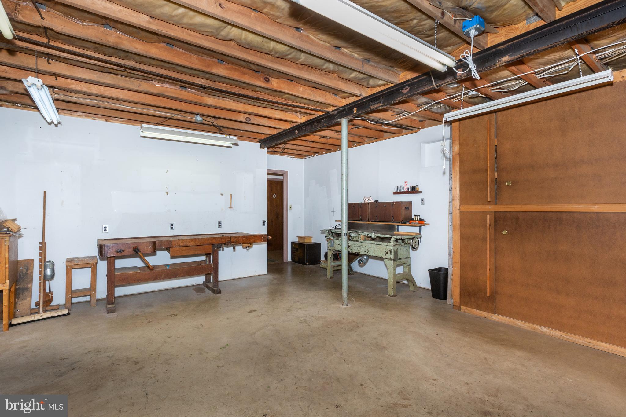 HAMPSTEAD - Residential