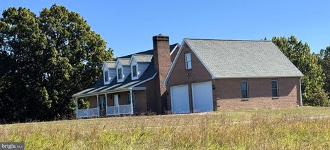 1640 MOUTH OF OPEQUON ROAD MARTINSBURG WV 25404