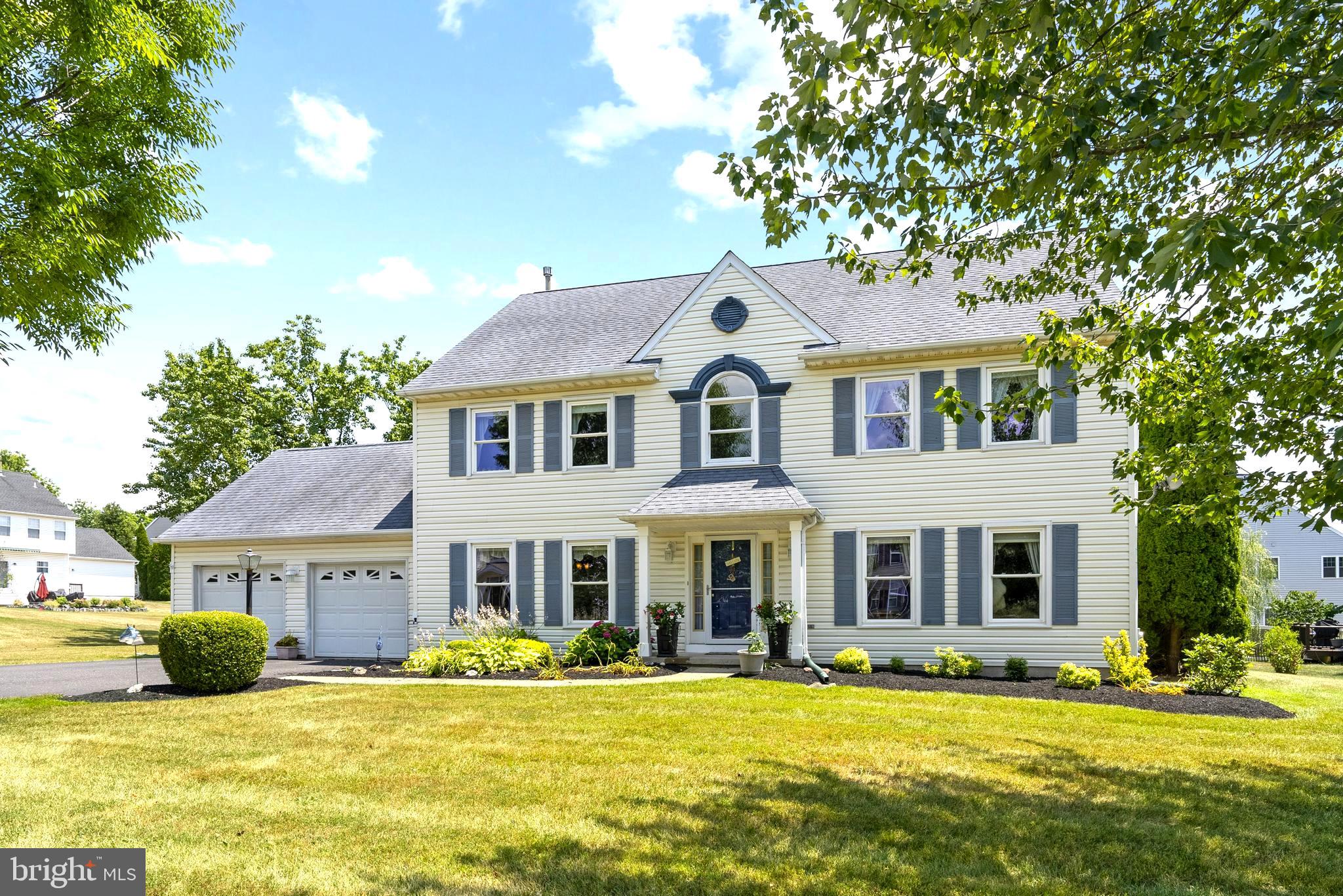 THE FIELDS AT MONT - Residential