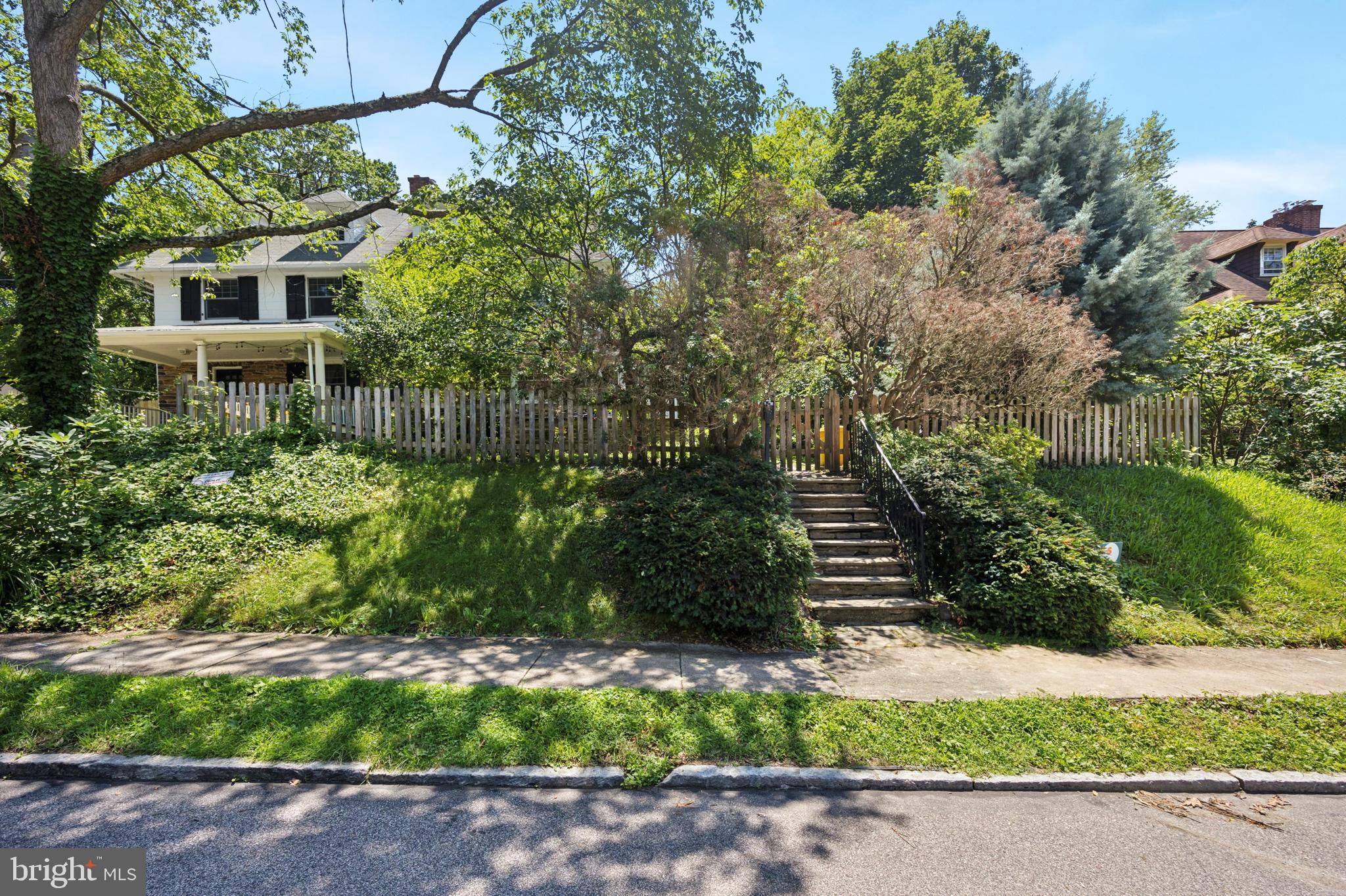 104 LLANFAIR ROAD