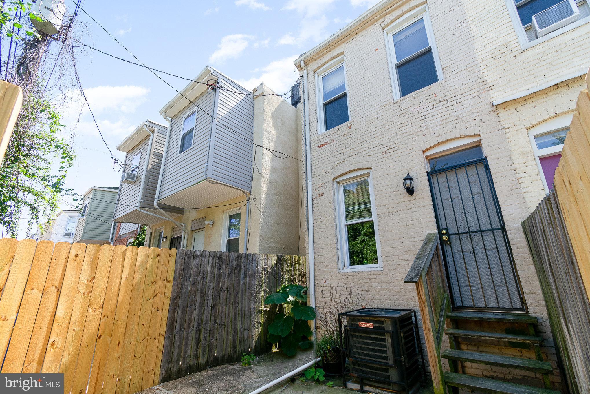 HARWOOD - Residential