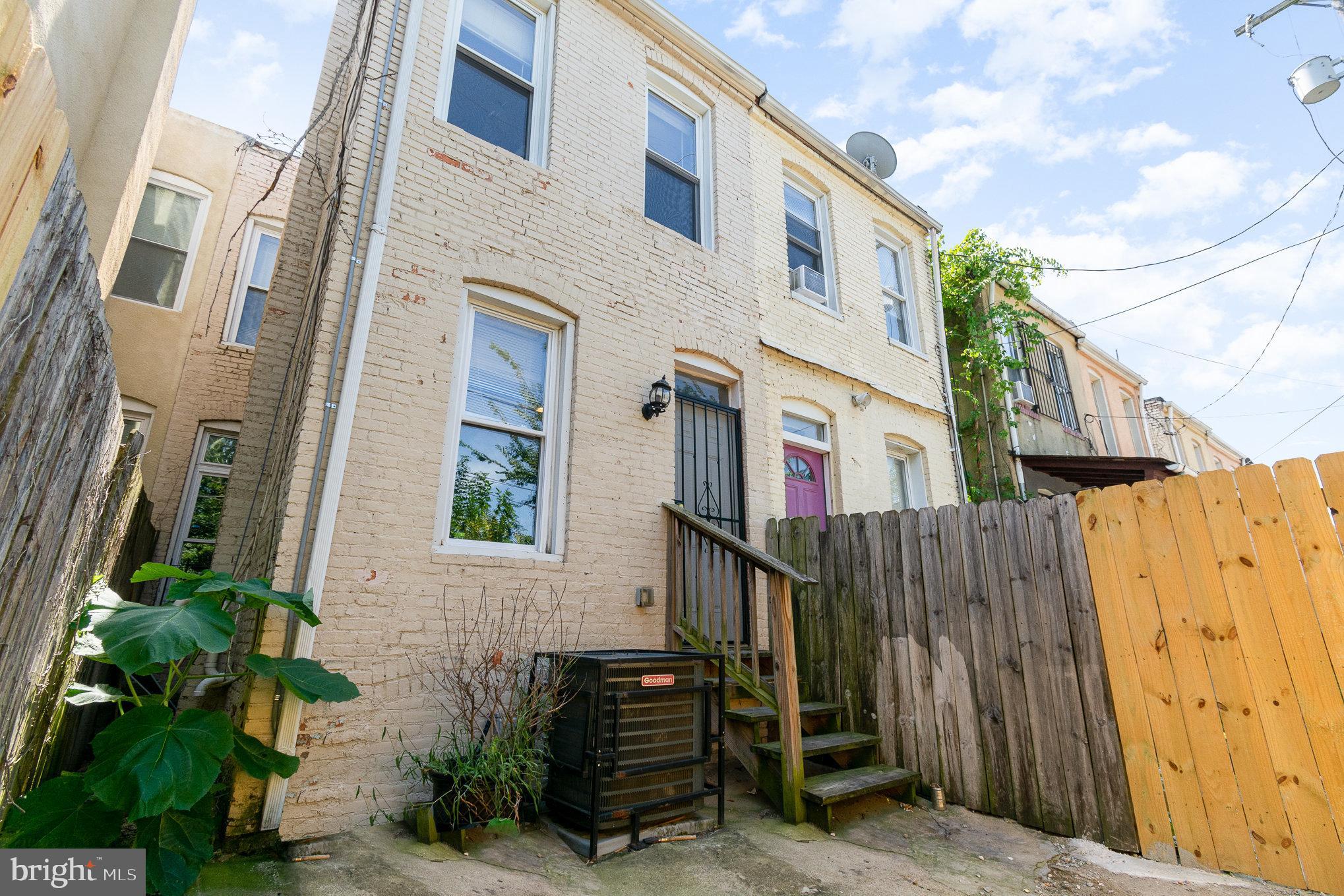 HARWOOD - Residential