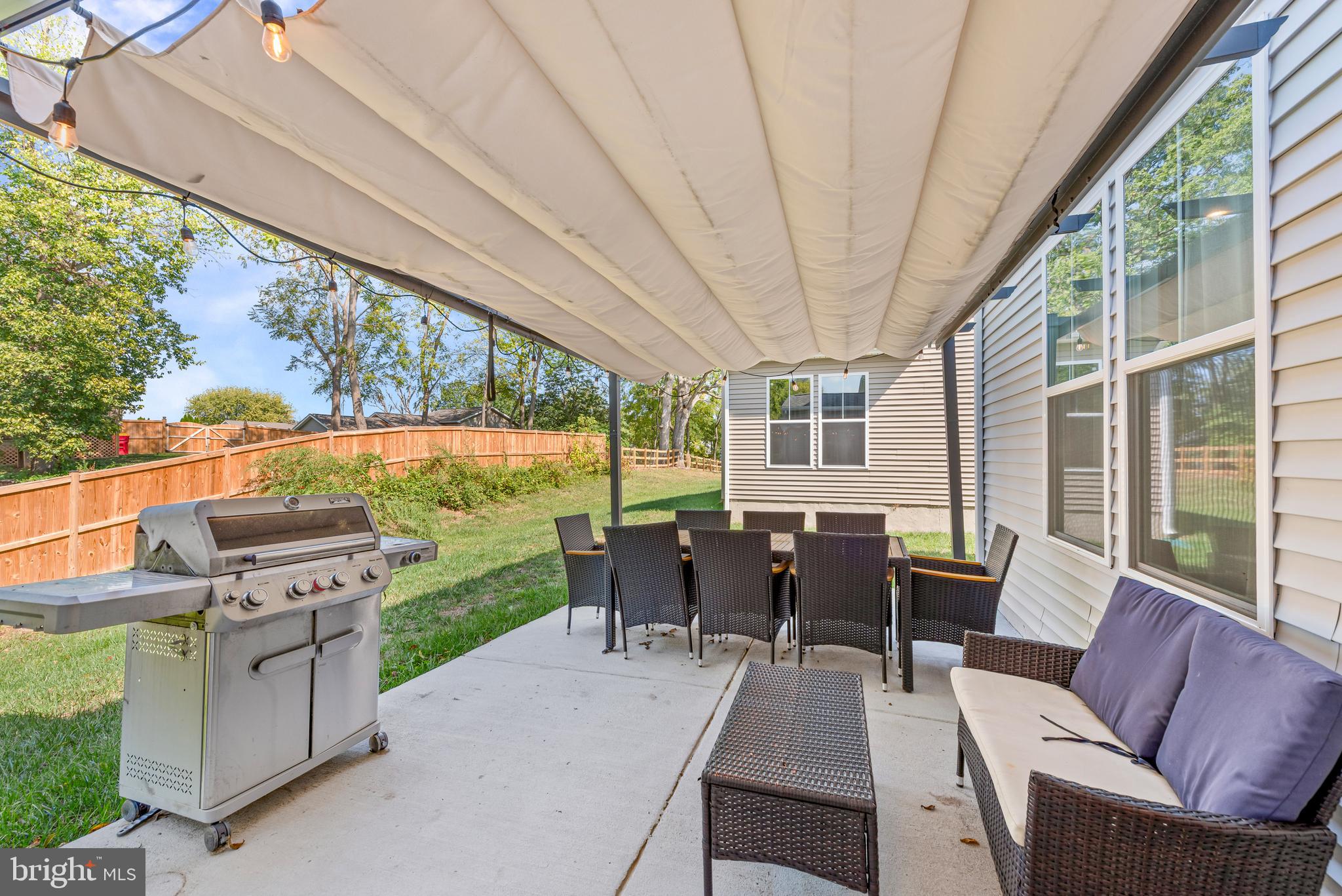 PRESIDENTS POINTE - Residential Lease