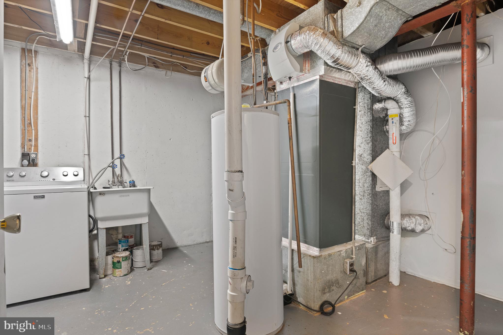 SHADOW OAK - Residential