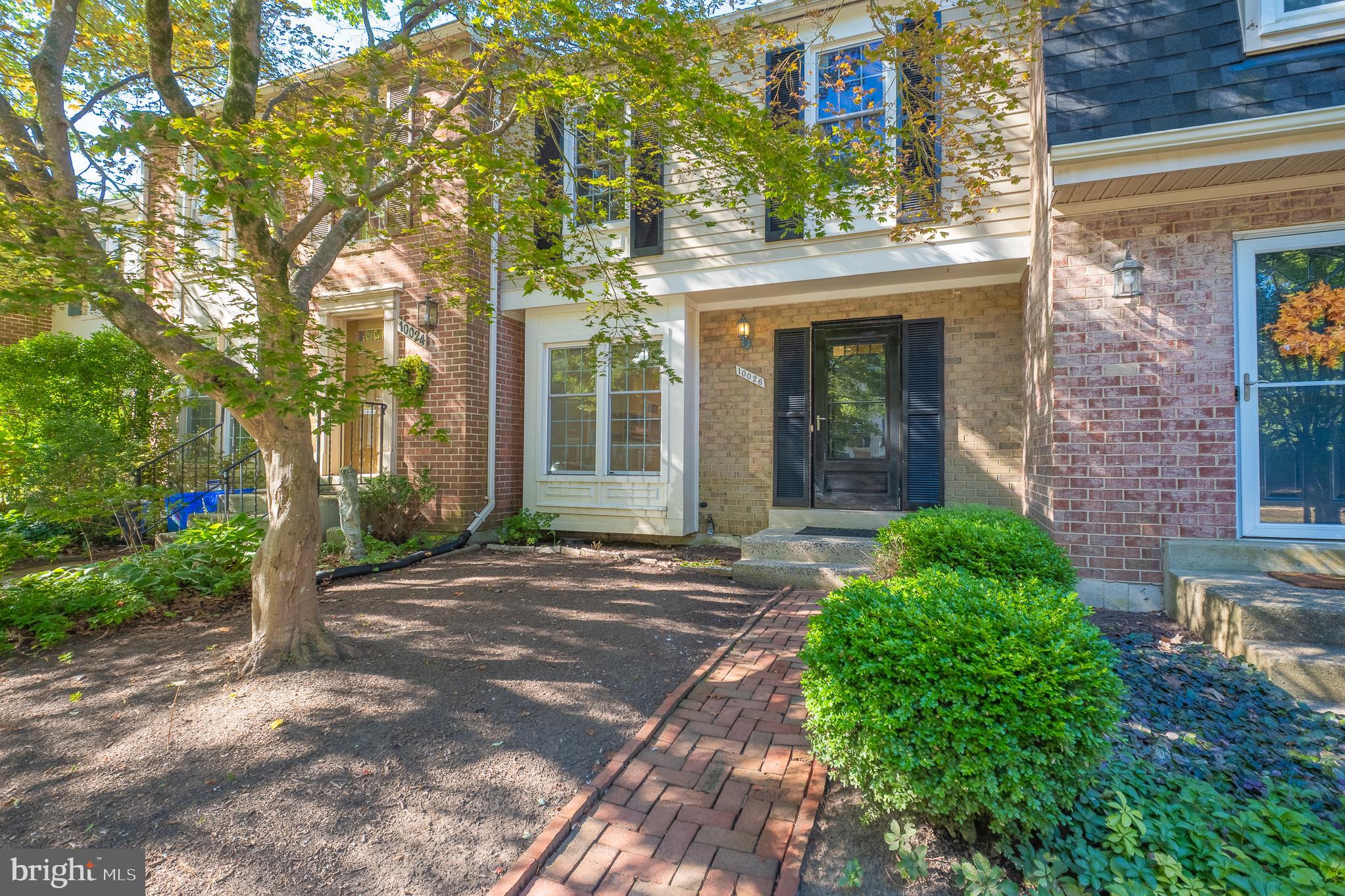 Imagine starting your mornings with sunlight pouring into your home and ending your days with a quiet moment on your deck, surrounded by trees and privacy. This bright, move-in ready townhome in Gaithersburg/Montgomery Village gives you all the space, updates, and convenience you’ve been searching for.
Inside, the main level flows effortlessly with hardwood floors and an updated kitchen that pairs crisp white cabinetry, sleek counters, and matching appliances for a clean, modern look. The living room opens directly to the deck—perfect for sipping coffee, hosting friends, or simply soaking in the wooded views.
Upstairs, you’ll find three comfortable bedrooms filled with natural light, including a primary suite with its own renovated bathroom. The lower level adds flexible space with recessed lighting, a half bath, laundry, and a walkout to the patio that blends into open, tree-lined surroundings.
Recent updates like the new roof, windows, and renovated bathrooms mean less stress and more time to enjoy your new home. Add in two reserved parking spaces and a location that keeps you close to shopping, dining, commuter routes, and parks—you’ve got the lifestyle you’ve been waiting for.