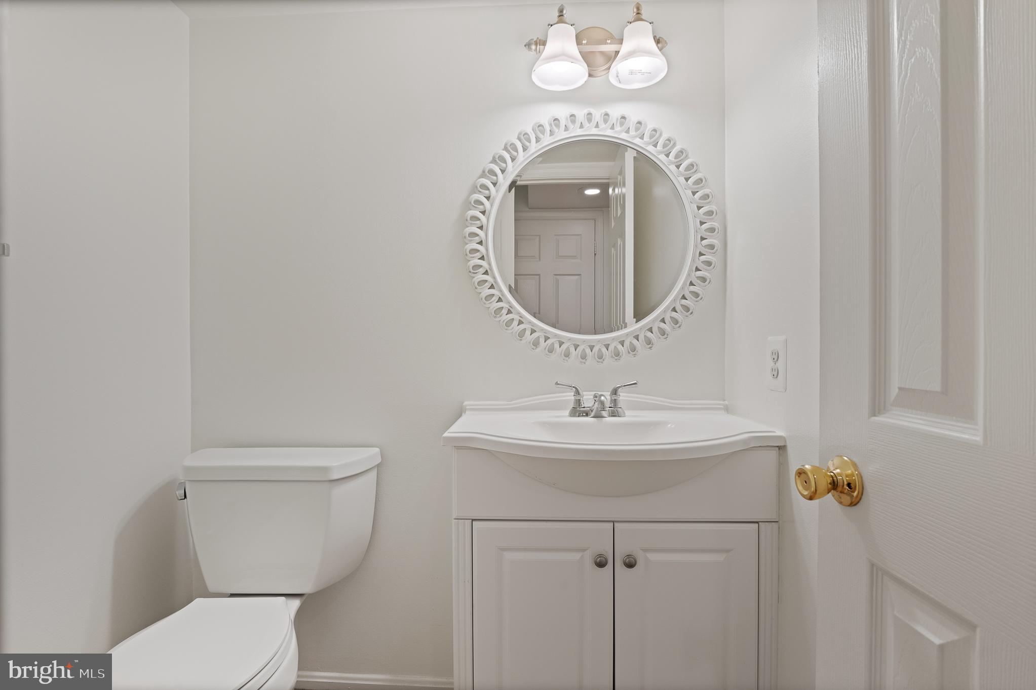 SHADOW OAK - Residential