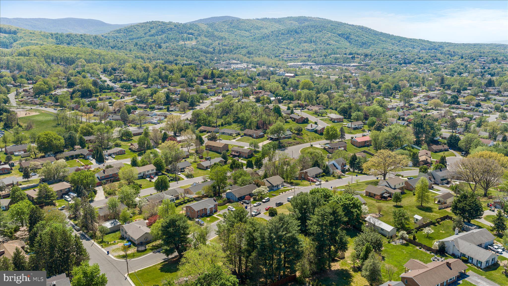 BRAXTON HEIGHTS - Residential