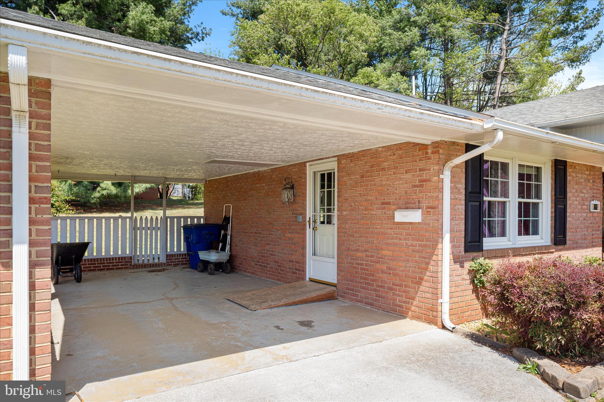 BRAXTON HEIGHTS - Residential