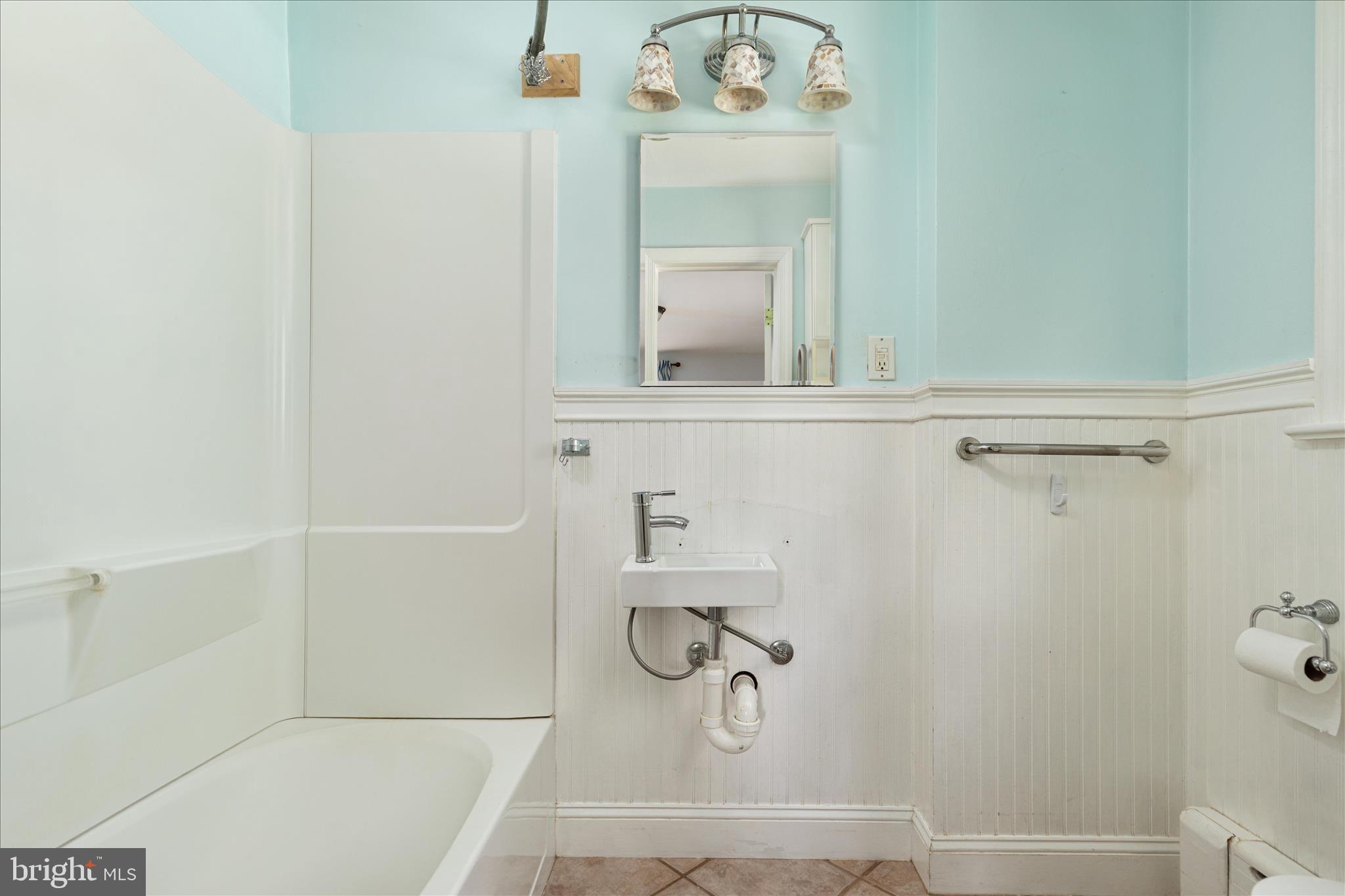 BRAXTON HEIGHTS - Residential