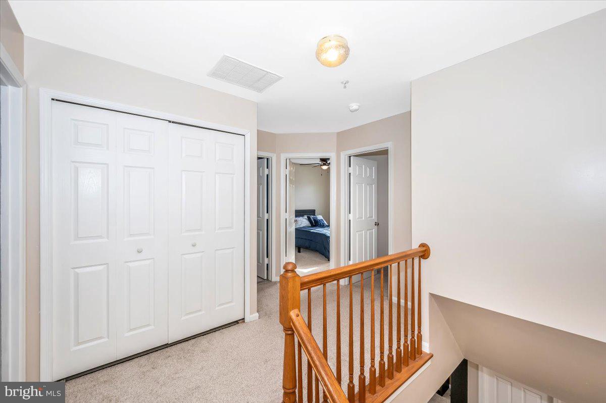 RUSSETT - Residential