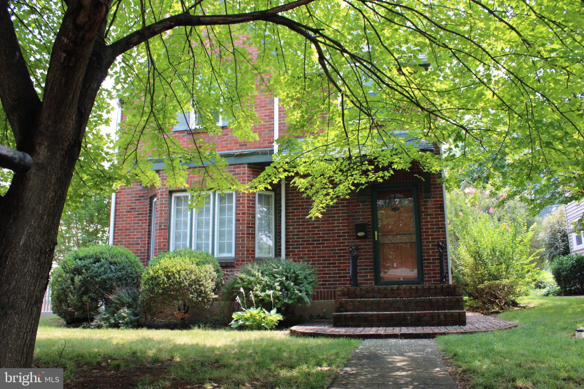 121 N TENNESSEE AVENUE