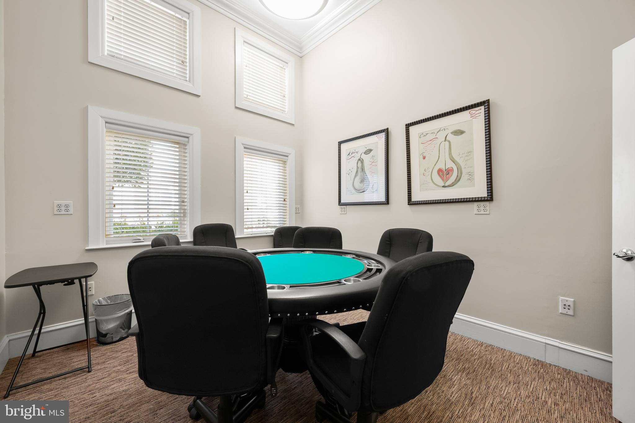 ELLICOTT HILLS - Residential