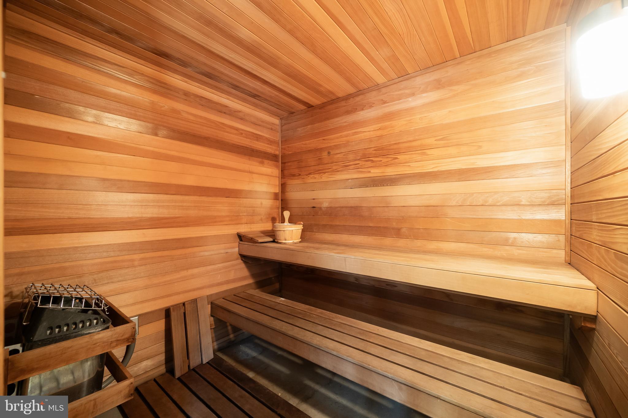 ELLICOTT HILLS - Residential