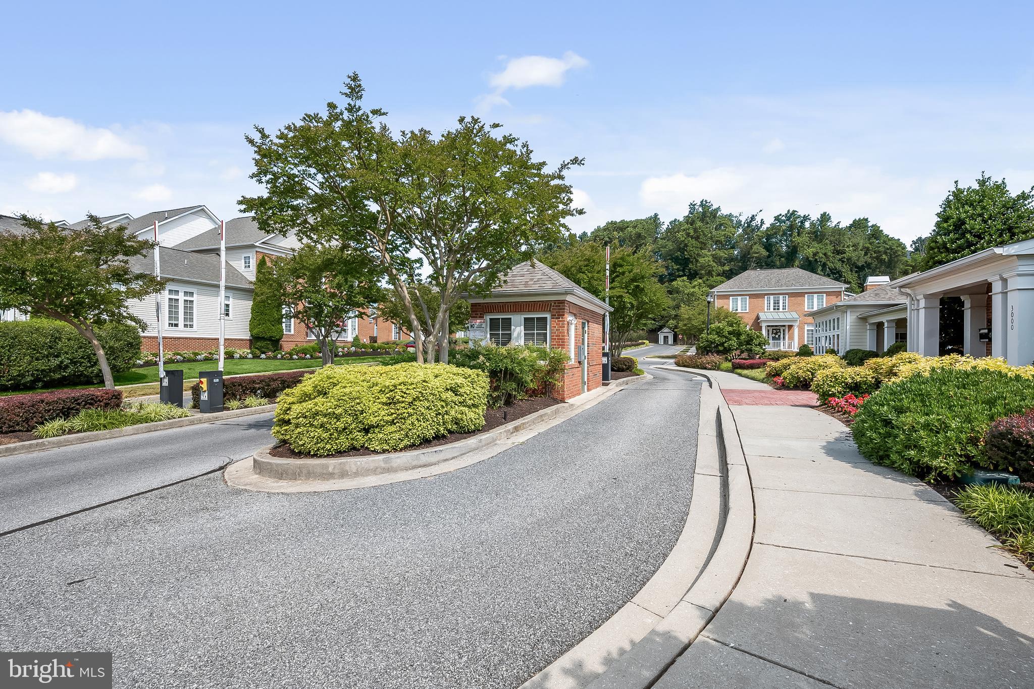 ELLICOTT HILLS - Residential