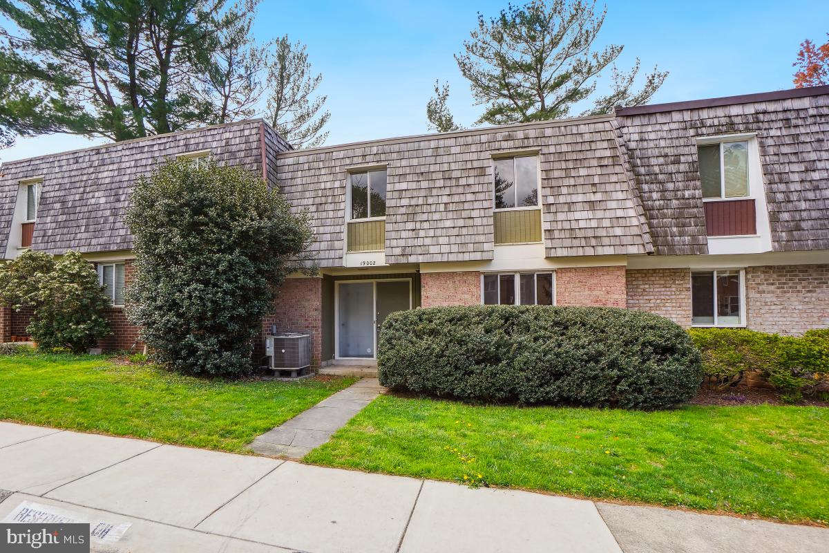 STEDWICK TOWNHOUSES - Residential