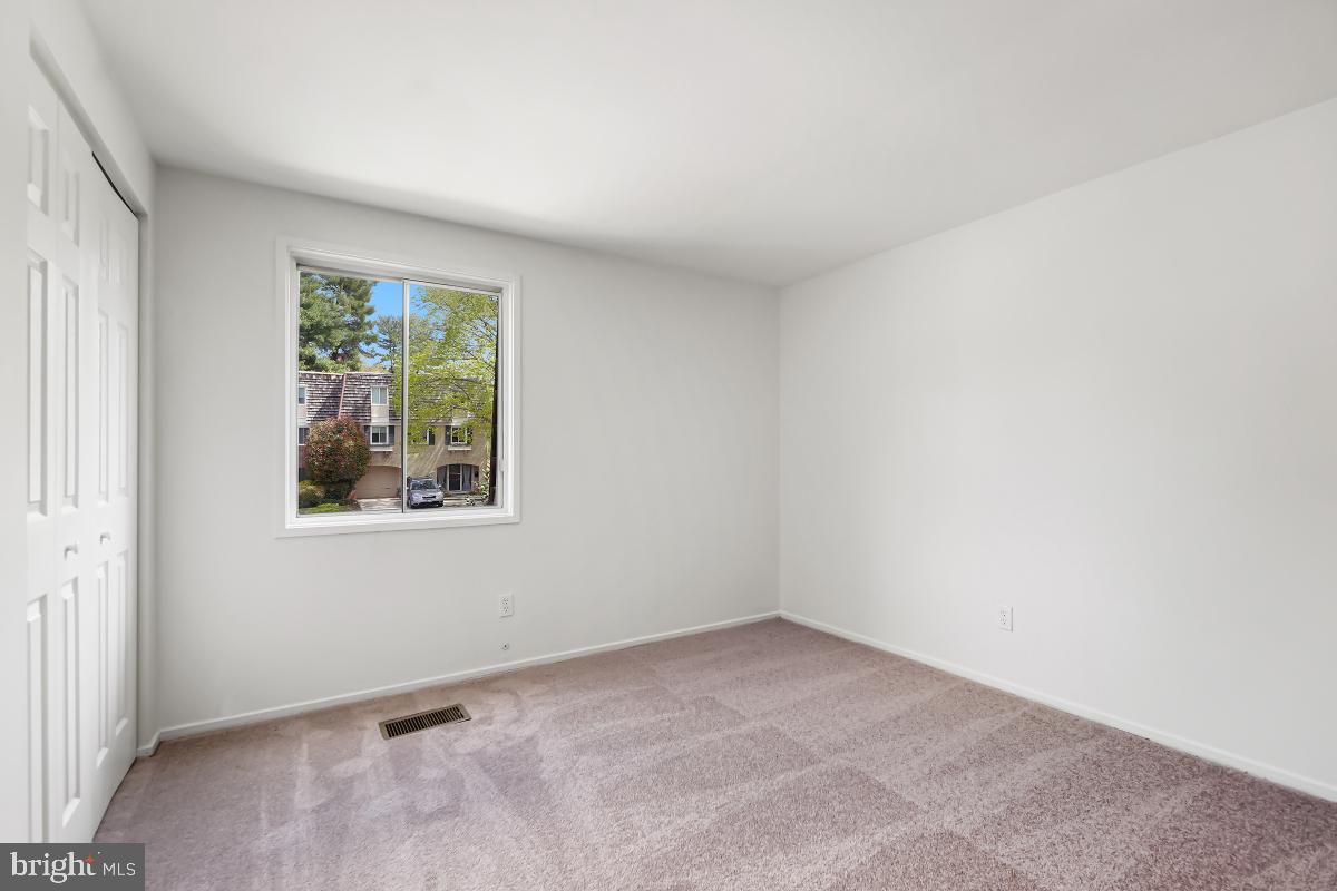 STEDWICK TOWNHOUSES - Residential