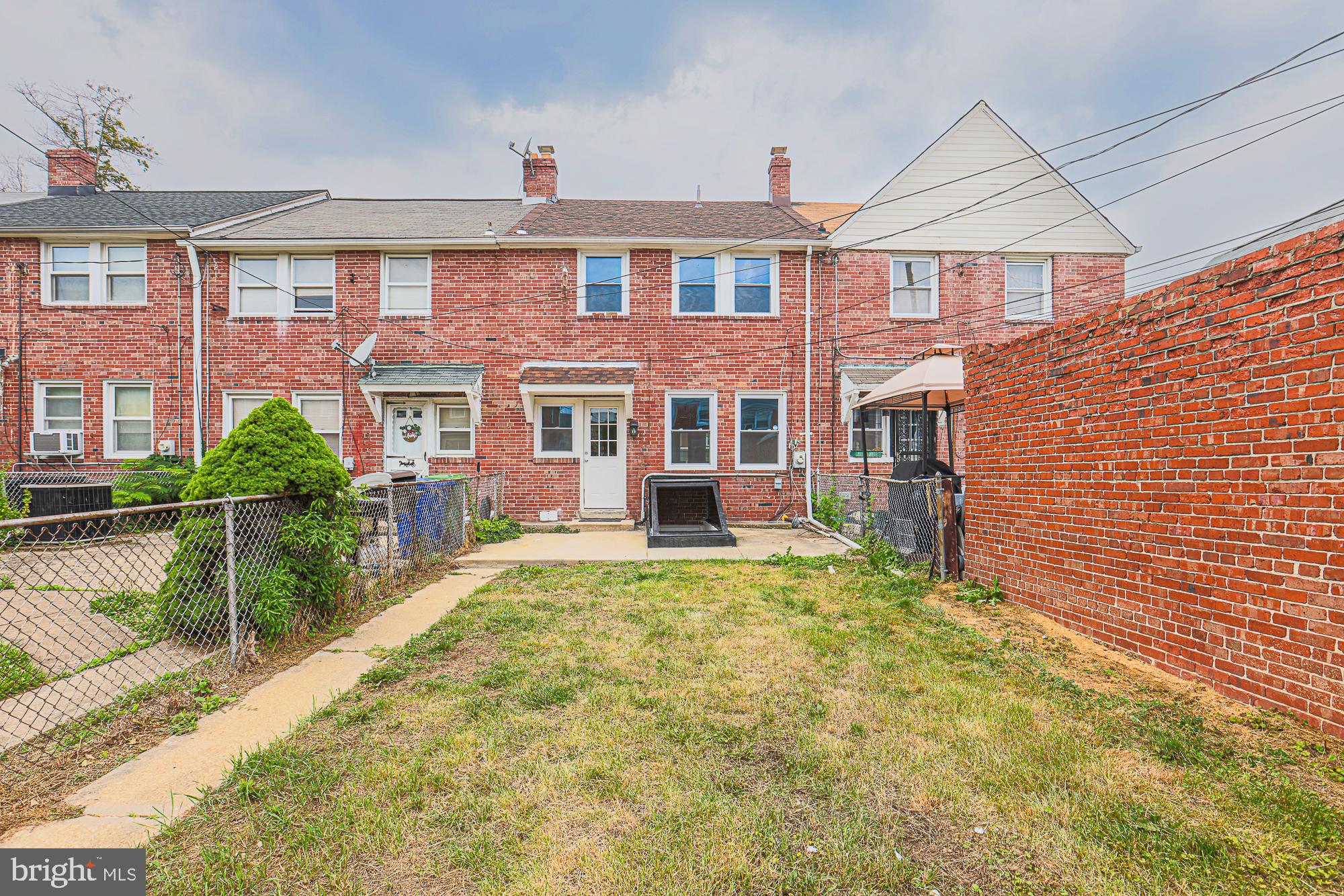 NONE AVAILABLE - Residential Lease