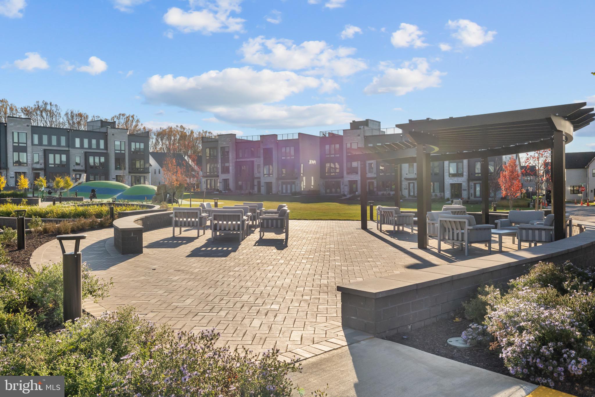 AMALYN - Residential