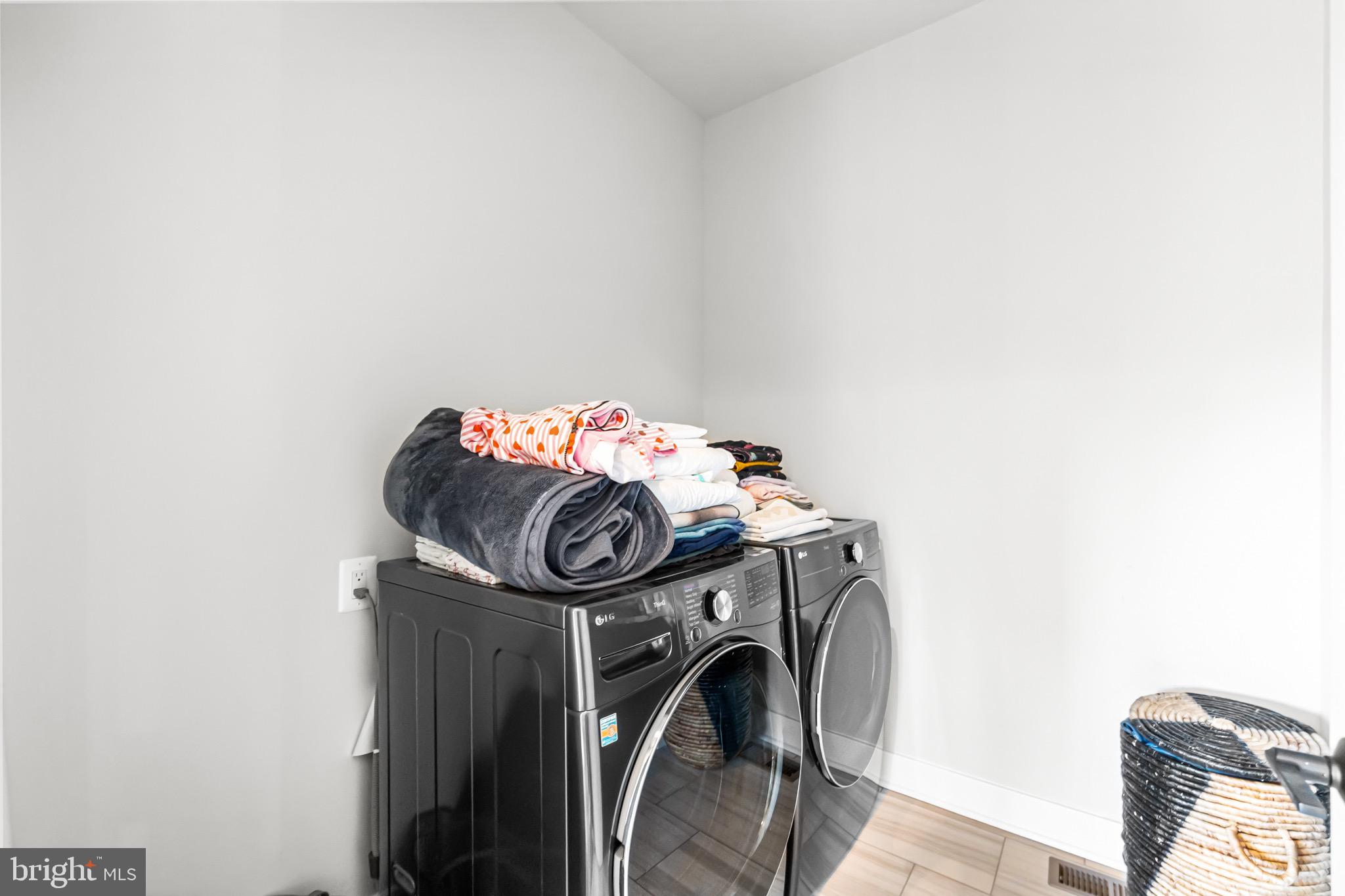 AMALYN - Residential