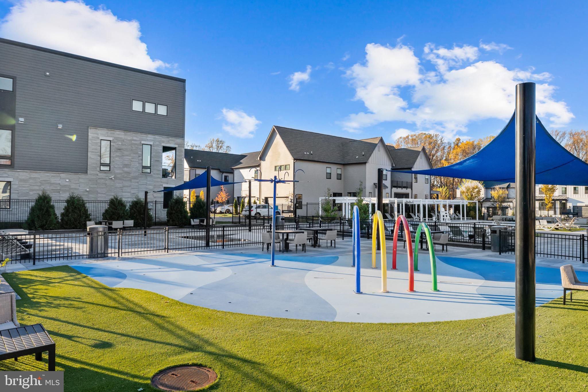 AMALYN - Residential