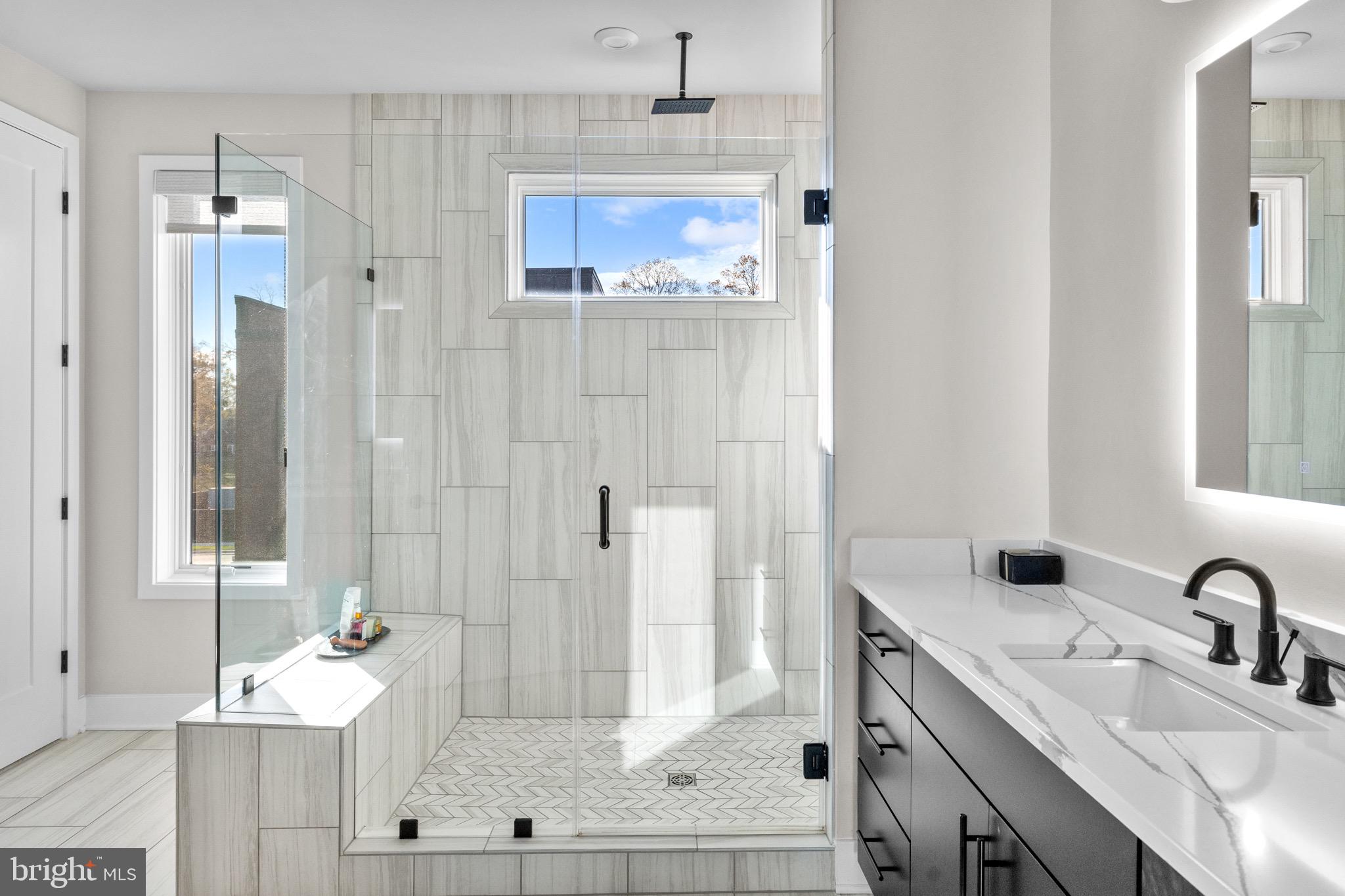 AMALYN - Residential