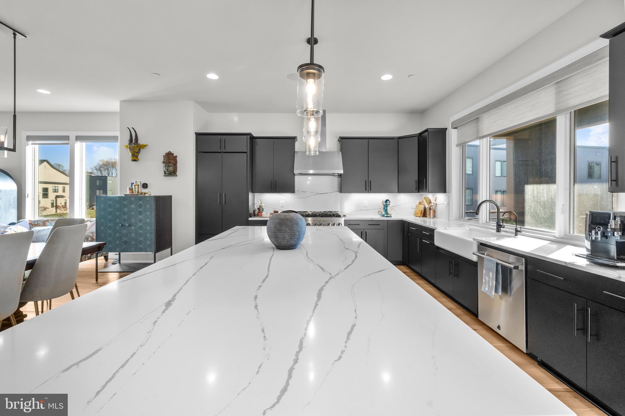 AMALYN - Residential