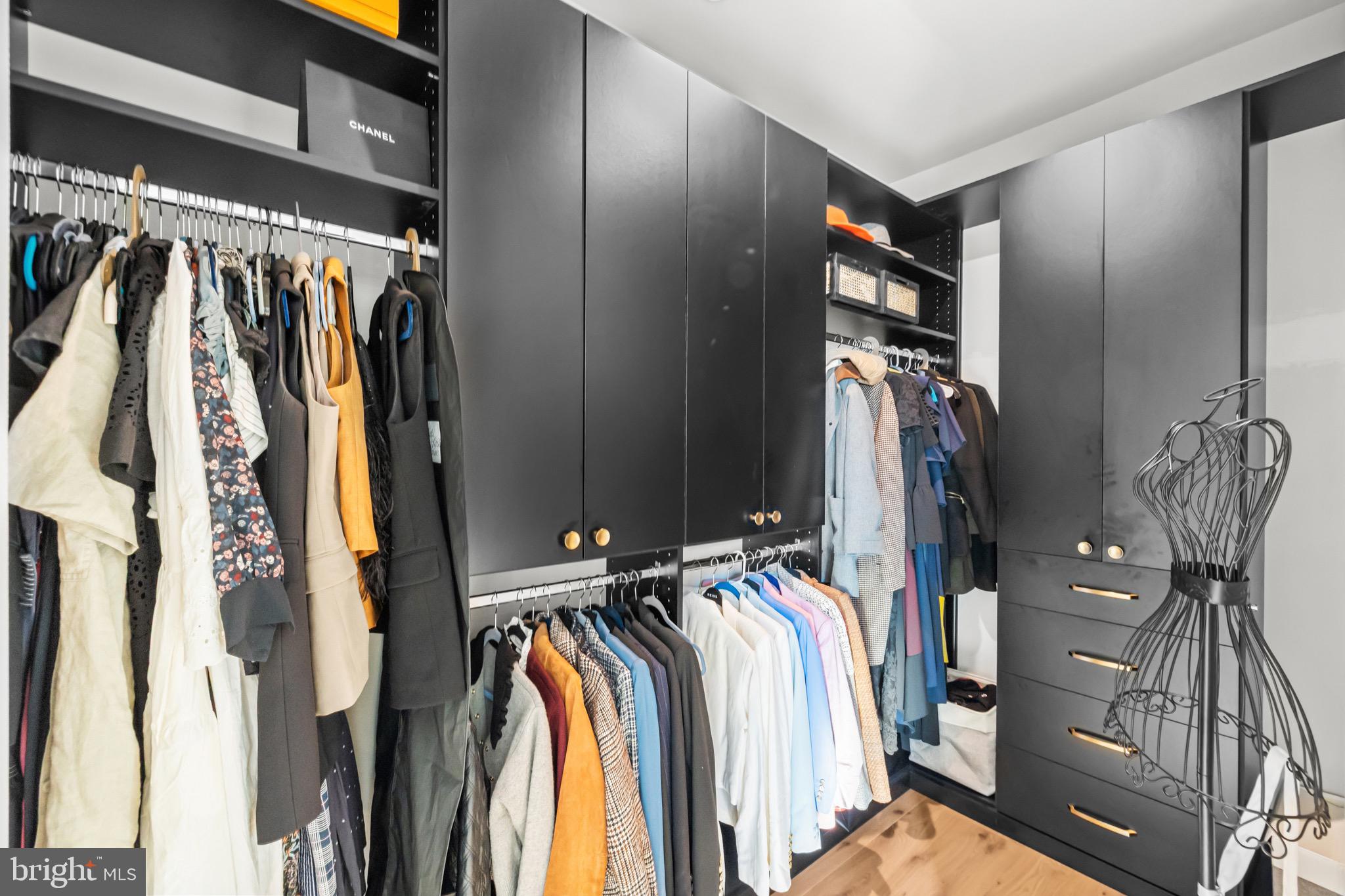 AMALYN - Residential