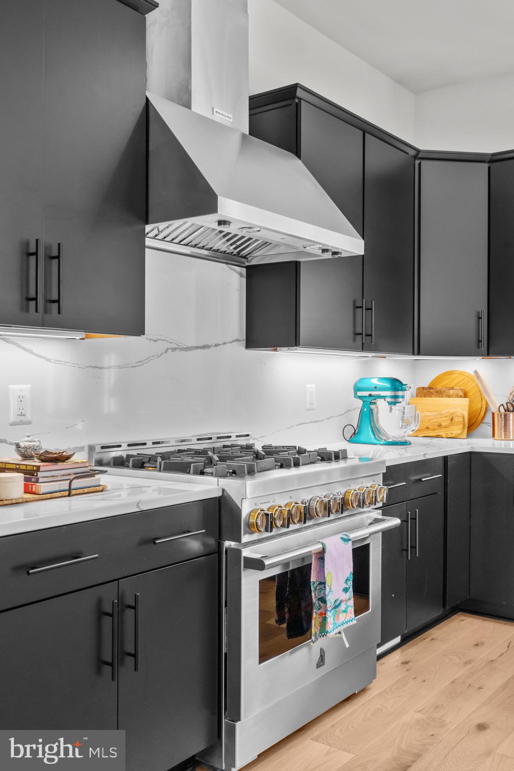 AMALYN - Residential