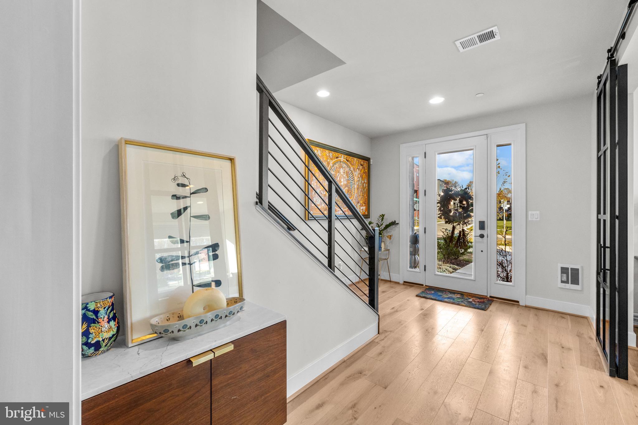 AMALYN - Residential