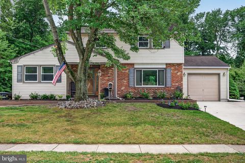 Homes For Sale - 46 Greenwood Drive<br/> BLACKWOOD, NJ 08012