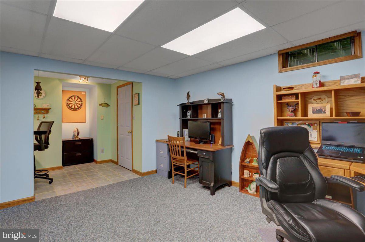 ROBIN MEADOWS - Residential