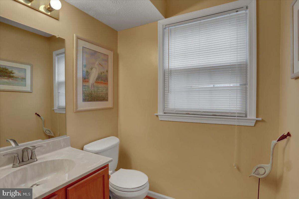 ROBIN MEADOWS - Residential