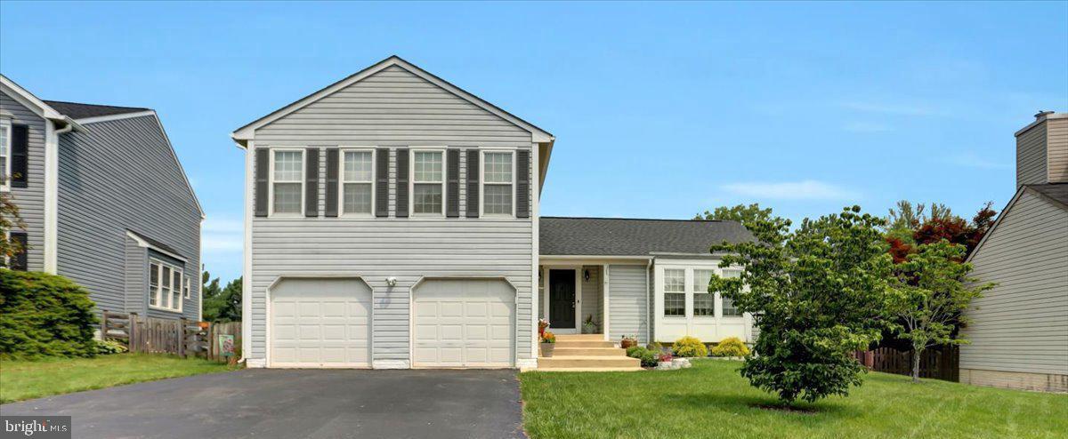 ROBIN MEADOWS - Residential