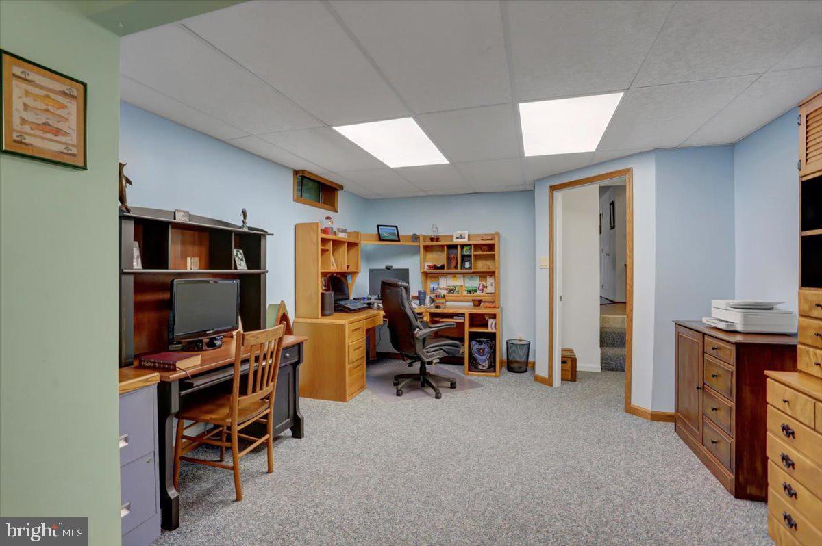 ROBIN MEADOWS - Residential