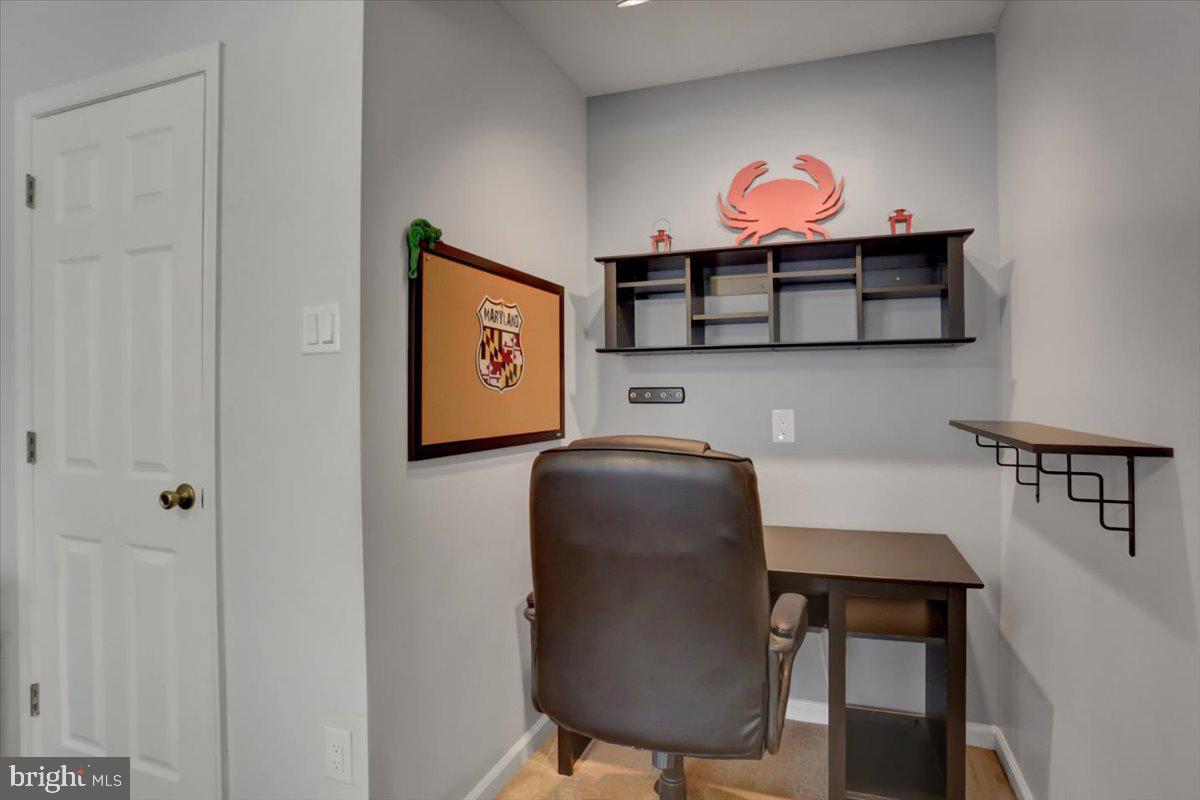 ROBIN MEADOWS - Residential