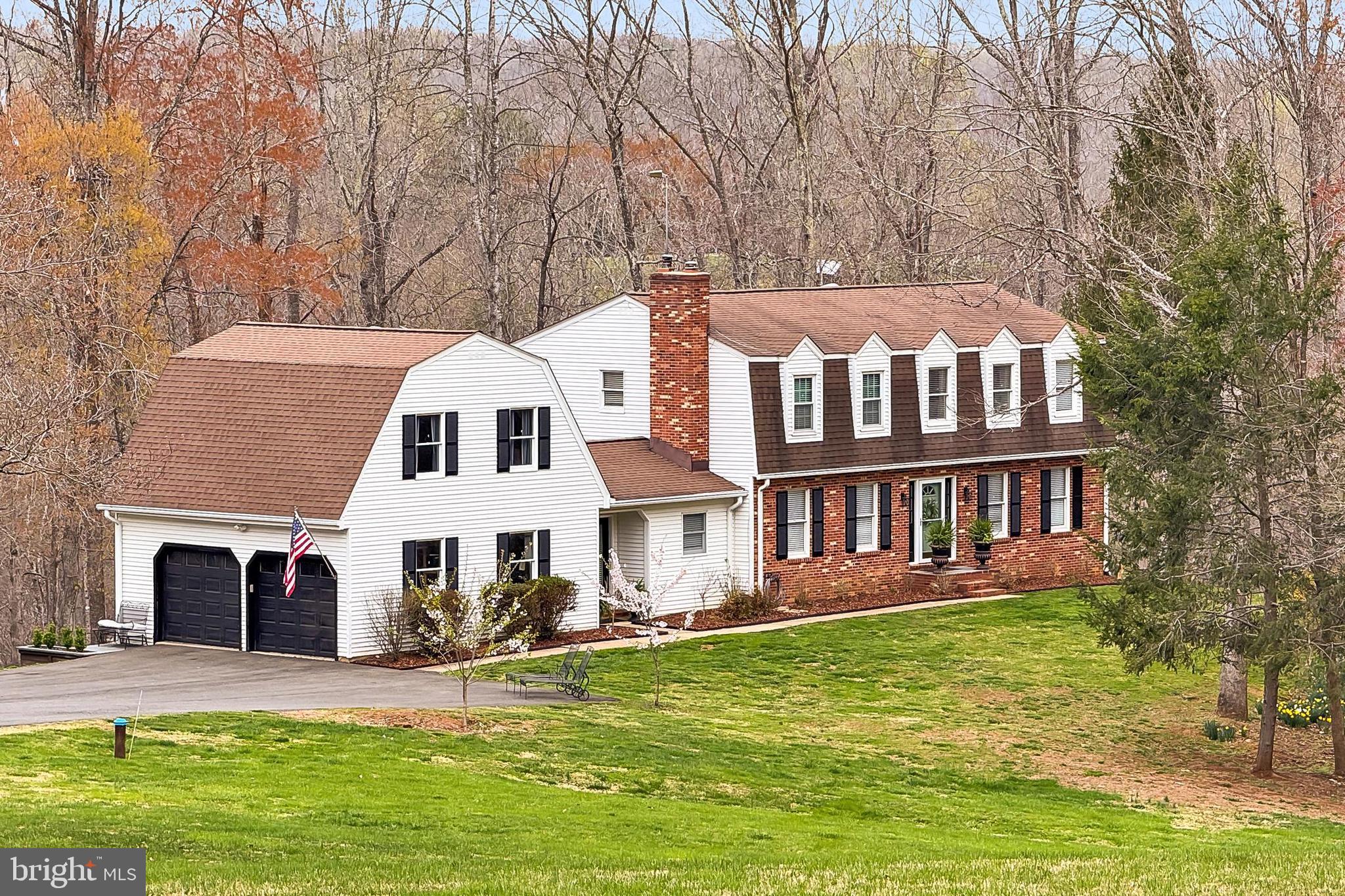 7400 POPLAR POINT LANE