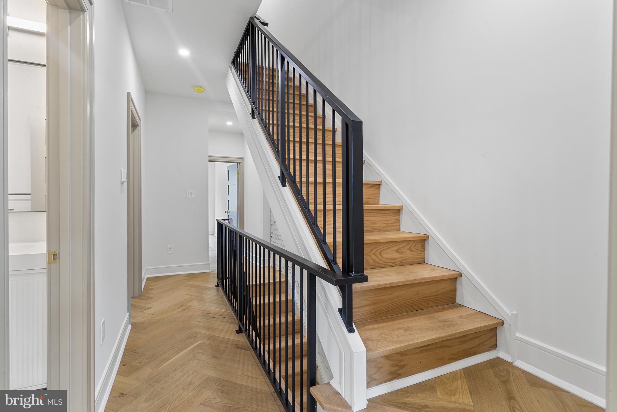 GRADUATE HOSPITAL - Residential