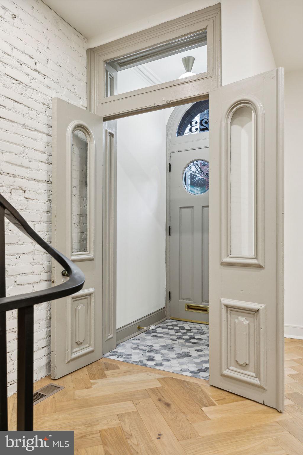 GRADUATE HOSPITAL - Residential